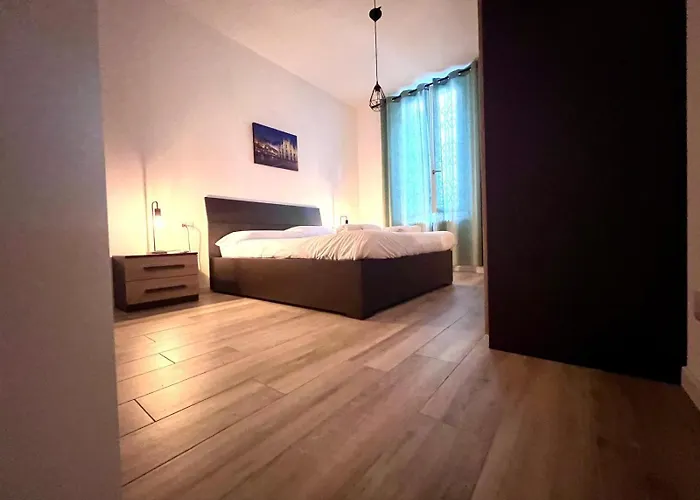 Kibilù - Via Valtellina - Quartiere Isola - Stazione Garibaldi - Monumentale - vicinanze Brera